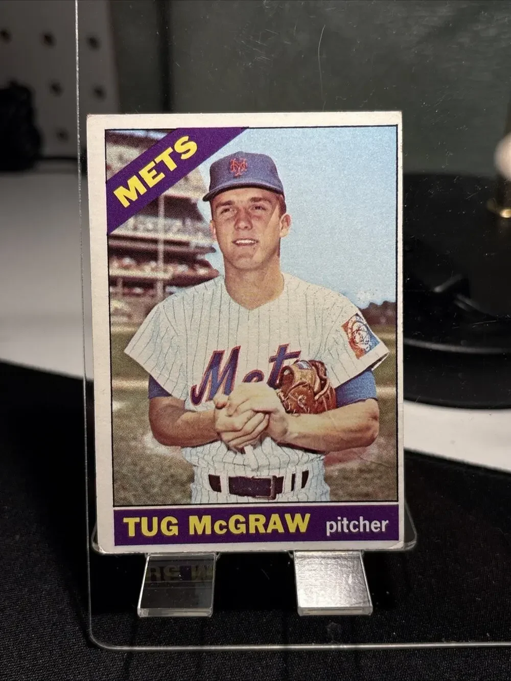 1966 O PEE CHEE Topps BASEBALL 124 TUG McGRAW New York Mets Card OPC 60s